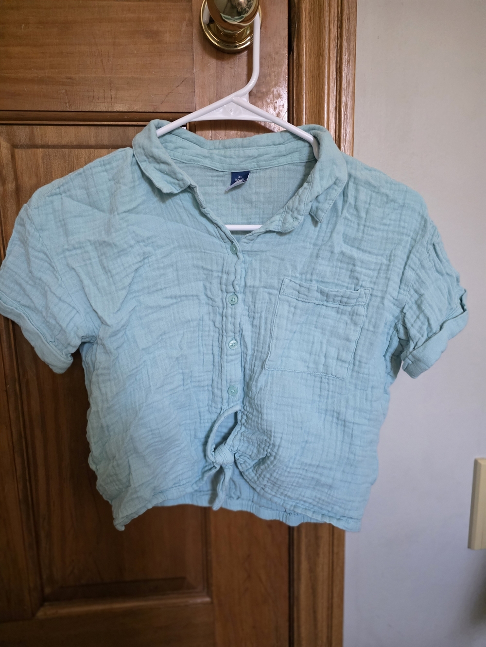 Old Navy Light Aqua Gauze Button-Front Crop Shirt